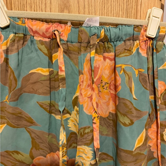 Carole Little Multi Floral High Waisted Casual Pants Women's SZ.10 N.W.T. - Picture 6 of 6